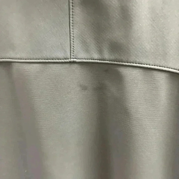 Patagonia  Zip-up Light Jacket Large - Picture 7 of 7